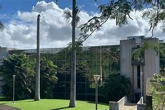 College De Paris Keyce Academy